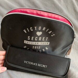 Victorias Secret Fashion Show Make up Bag Brush Set